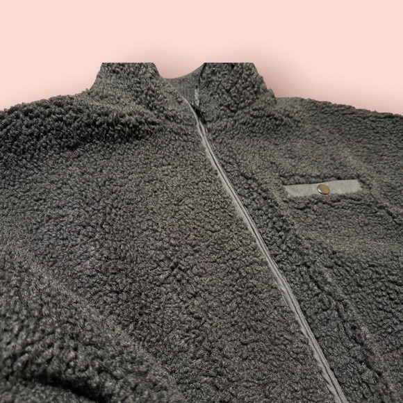 Cotton-On Body Women's Black Sherpa Fleece Zip-Up Jacket Size M Casual - Picture 3 of 9